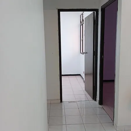 Homestay Idaman Penang Permatang Pauh Exterior photo